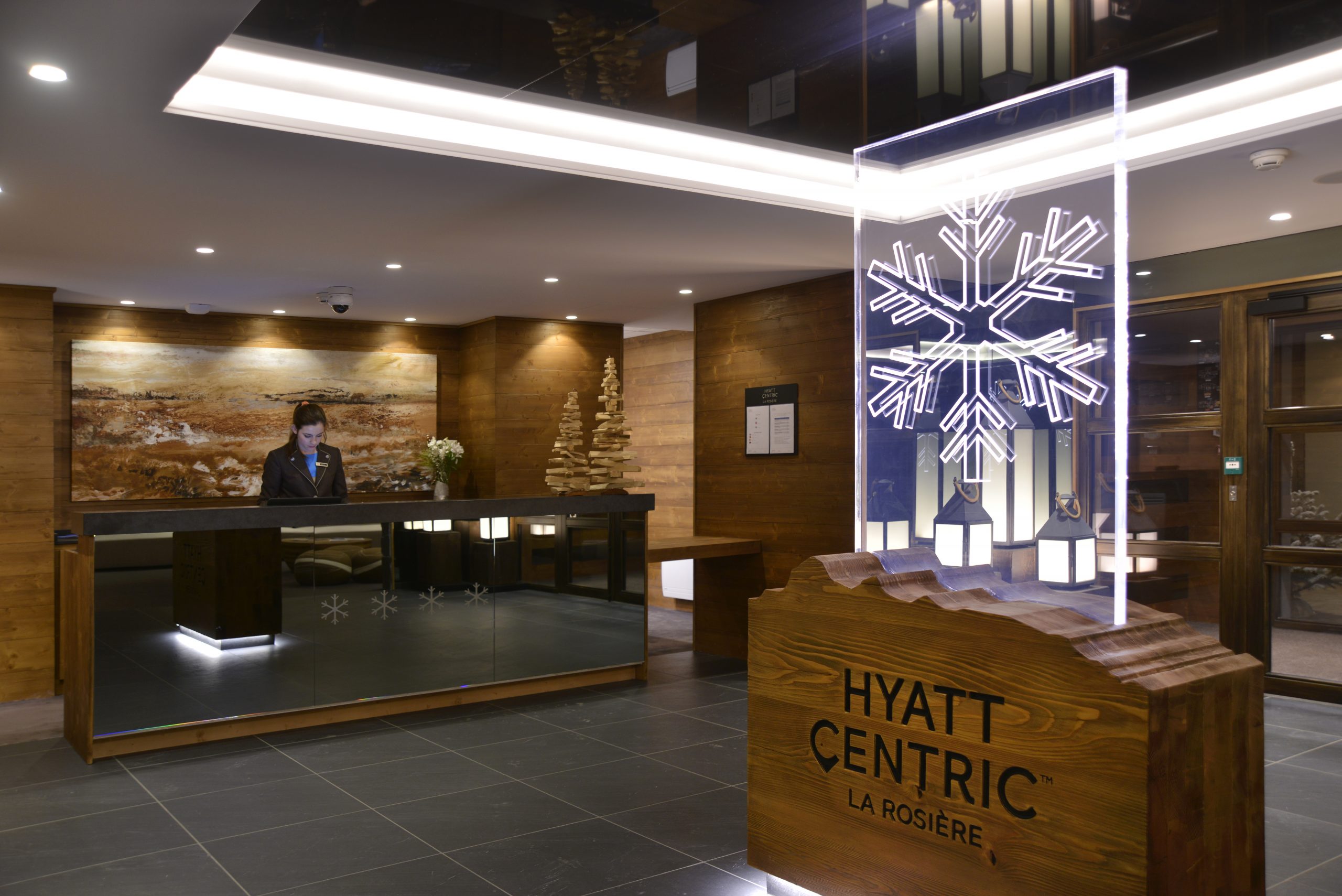 Hyatt Centric, La Rosière — proyecto de iluminación